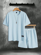 Gavin | Men's Oversized T-Shirt Shorts Set, Short-Sleeve Lounge Set | Direct Attire | Lichtblauw