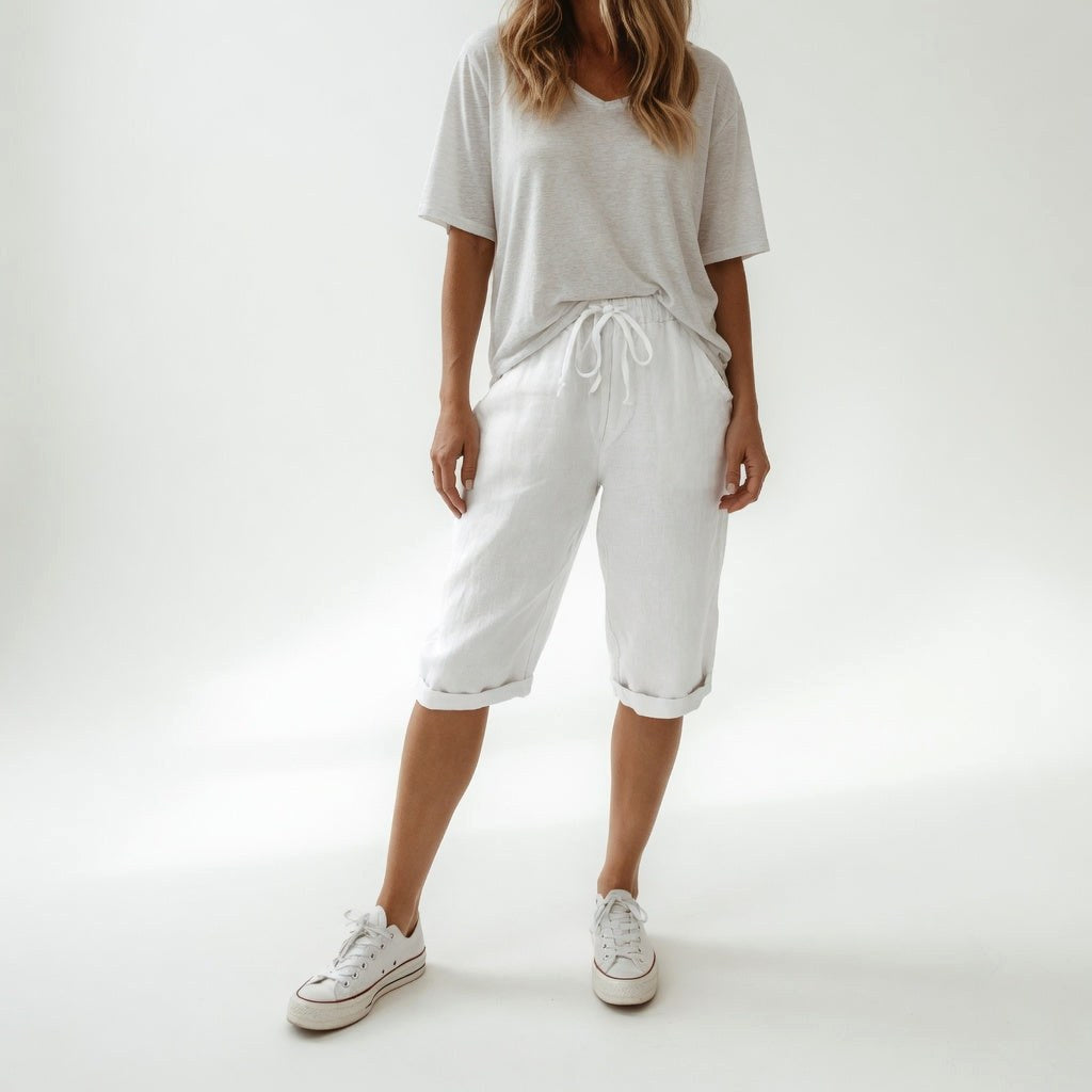 Jade | Women's Cotton Bermuda Shorts, Relaxed-Fit Warm-Weather Shorts | Direct Attire | Rood oranje
