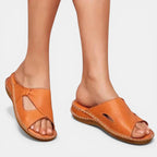 Mackenzie | Women's Orthopaedic Slip-On Sandals, Comfortable Walking Sandals | Direct Attire | Marrón