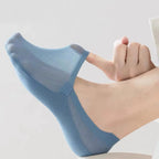 Riley | Women's Invisible Breathable No-Show Socks, Relaxed Summer Outfit for Holidays and Everyday Wear, Relaxed Summer Outfit for Holidays and Everyday Wear - image 3