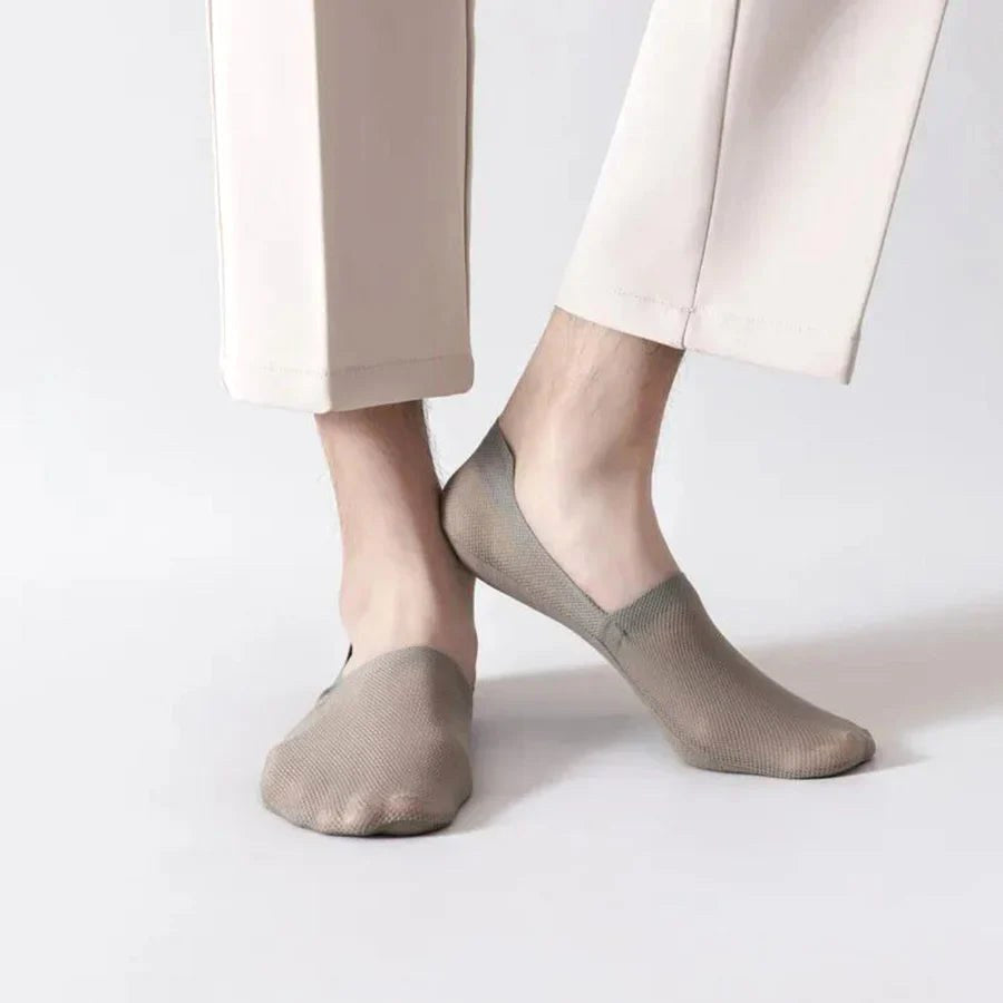 Riley | Women's Invisible Breathable No-Show Socks, Relaxed Summer Outfit for Holidays and Everyday Wear, Relaxed Summer Outfit for Holidays and Everyday Wear - image 4