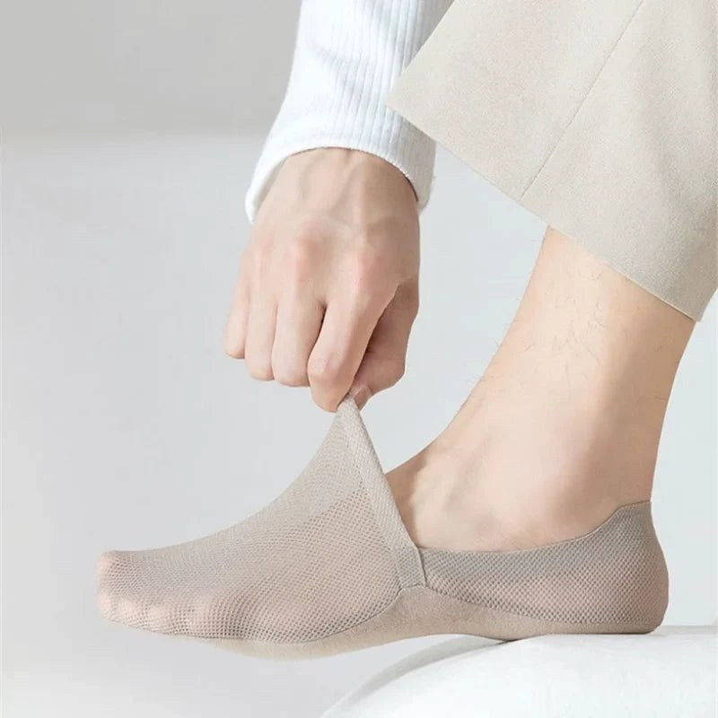 Riley | Women's Invisible Breathable No-Show Socks, Relaxed Summer Outfit for Holidays and Everyday Wear, Relaxed Summer Outfit for Holidays and Everyday Wear - image 5